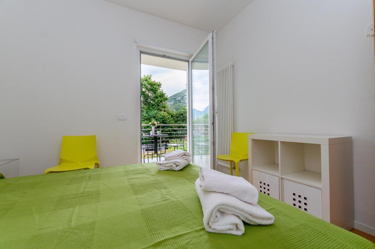 Torbole Relax, Pool & Balcony Apartment - Happy Rentals Torbole Sul Garda Exterior foto