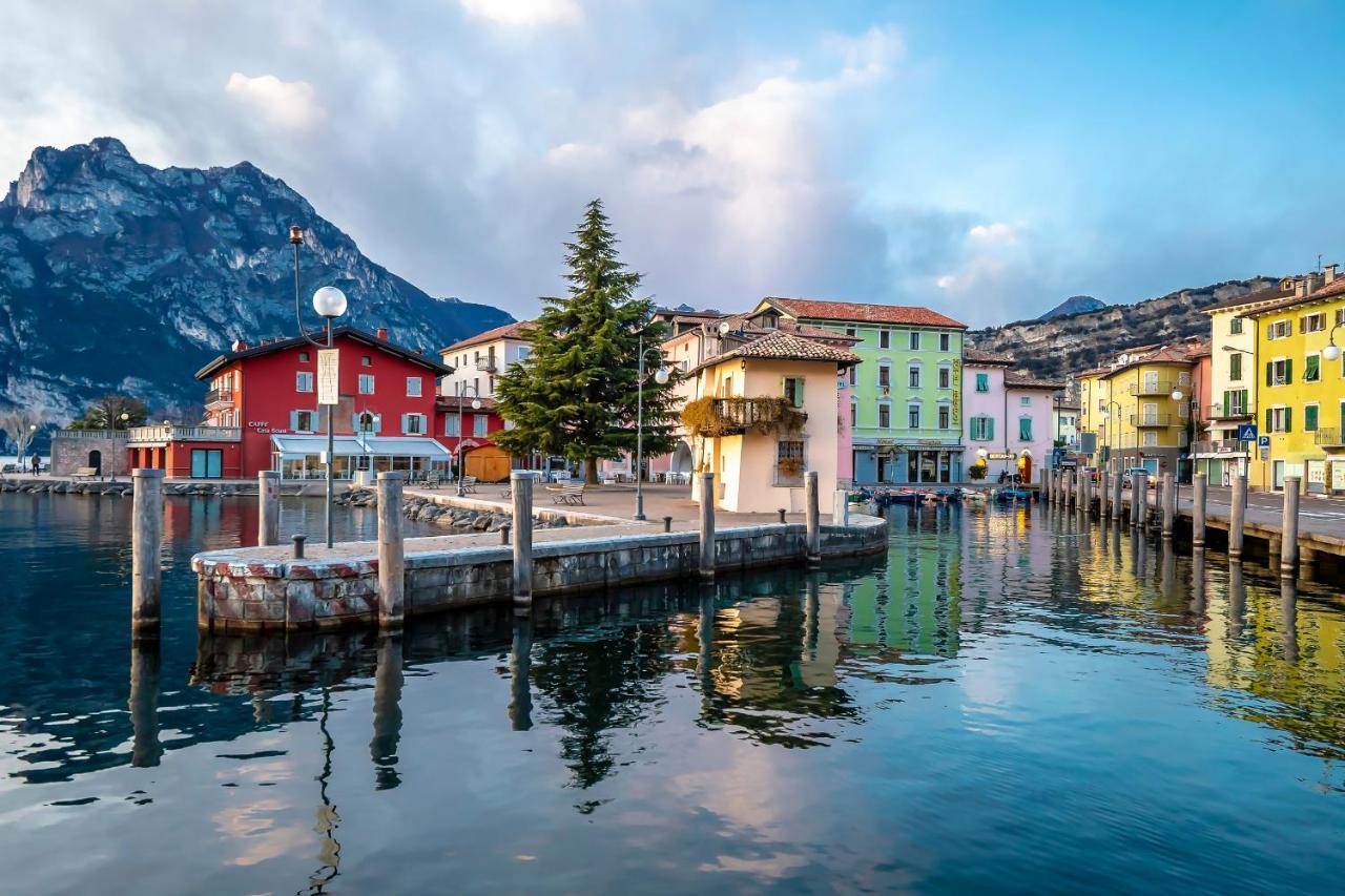 Torbole Relax, Pool & Balcony Apartment - Happy Rentals Torbole Sul Garda Exterior foto
