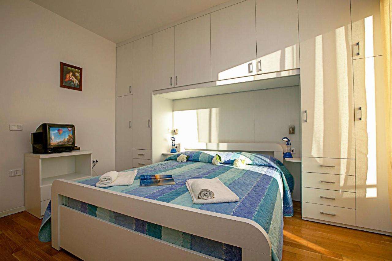 Torbole Relax, Pool & Balcony Apartment - Happy Rentals Torbole Sul Garda Exterior foto