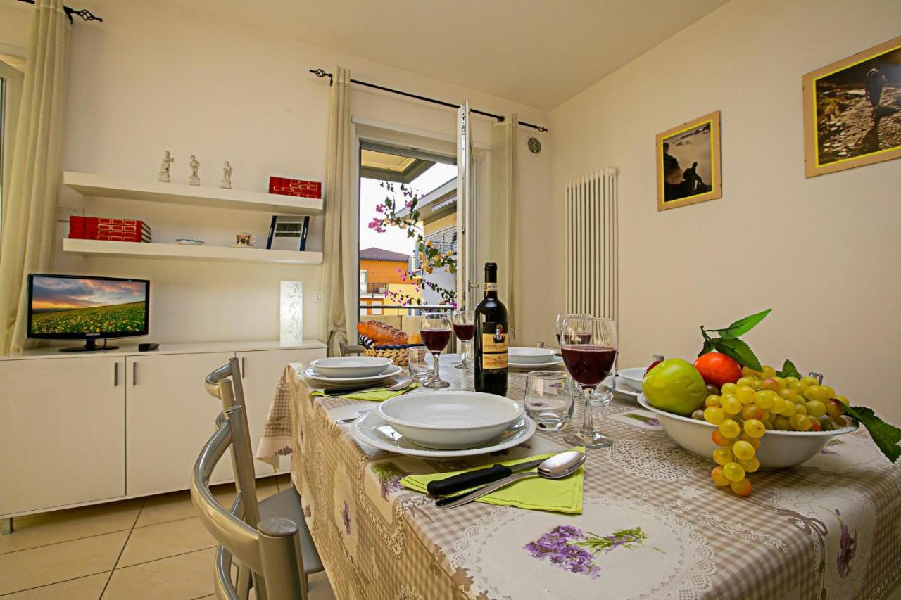 Torbole Relax, Pool & Balcony Apartment - Happy Rentals Torbole Sul Garda Exterior foto